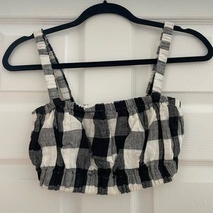 Dissh linen check crop top